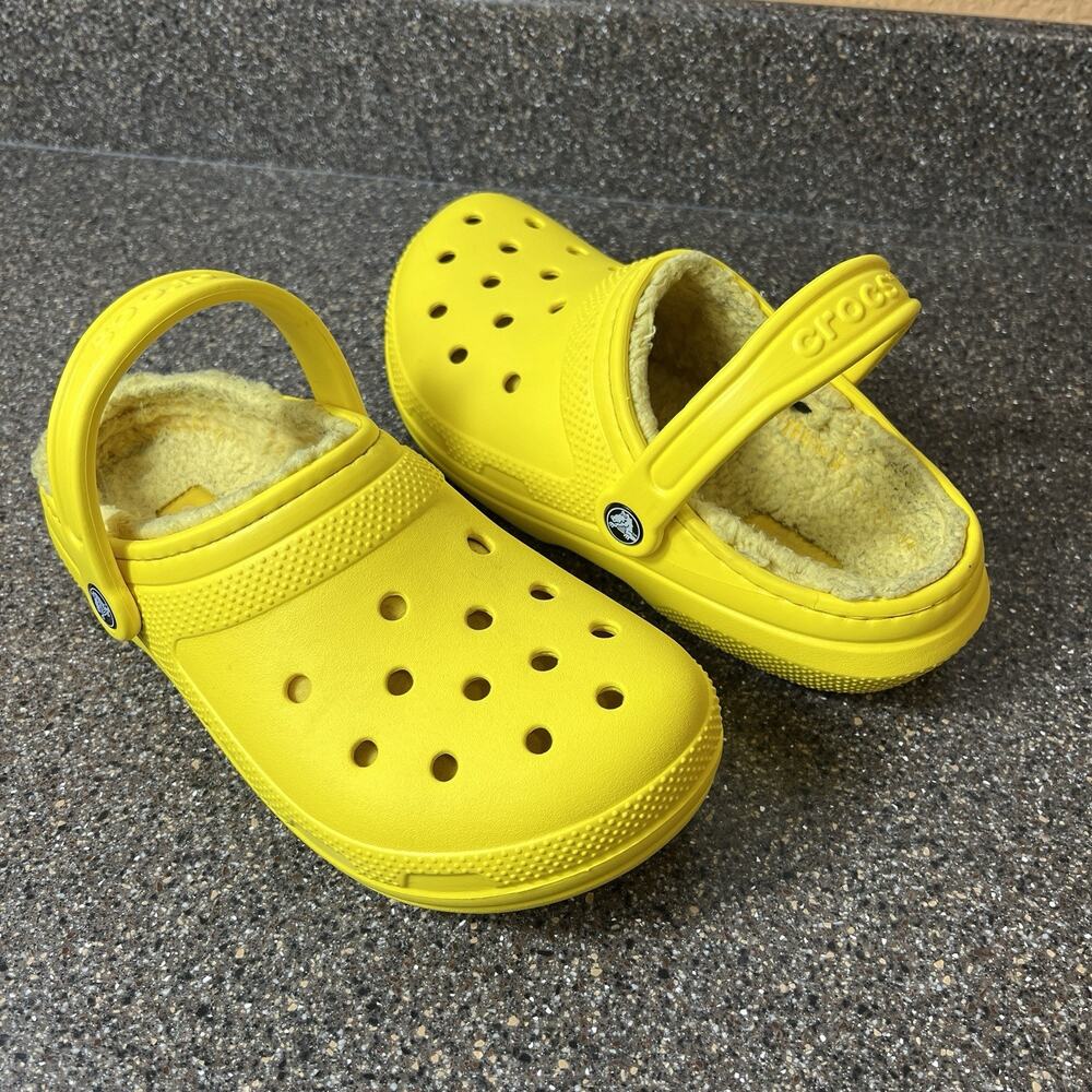 Crocs Dual Comfort Classic Clogs Lined Womens Sz 8 Yellow Slip On Shoe Mens Sz 6